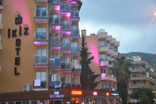 Gallery image of Kleopatra Ikiz Hotel in Alanya