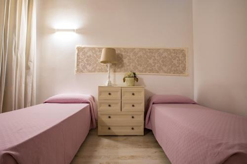 Vatican family apartment near Saint Peter - 2 bedrooms - 2 bathrooms - free WiFi
