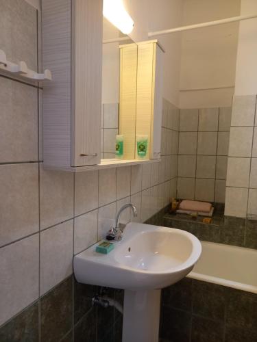 Koupelna v ubytování Natassa House 1