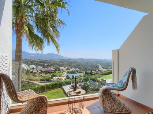 La CALA VIEW 101, GOLF, JACUZZI, SAUNA