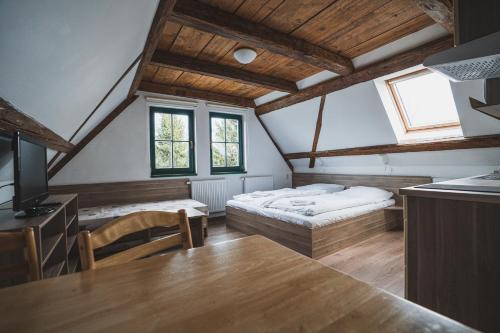 Posteľ alebo postele v izbe v ubytovaní Apartmány Jurica Boží Dar 126