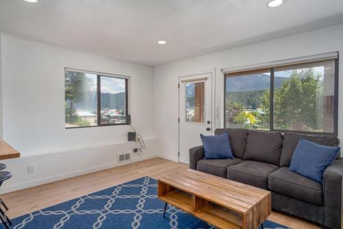 Lakeside Bungalows Units 1&2 – Photos 5