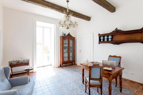 Gallery image of Palazzo Cacace Relais in Meta