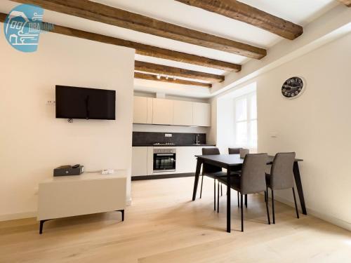 Foto Cavana 10 Tirabora Short Rent, con parcheggio privato 1