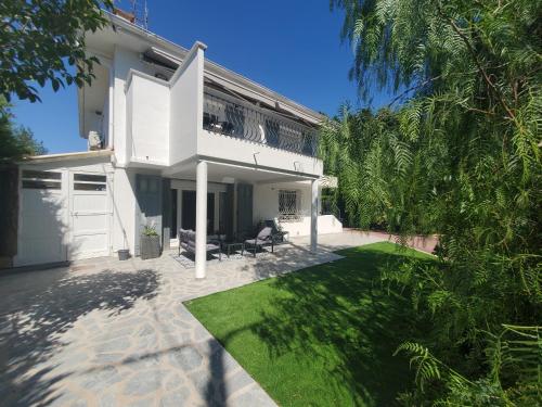 Port FREJUS T2 58m2 climatise avec terrasse, parki
