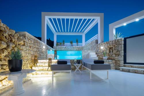 Dion Villa - Pool & Jacuzzi - Sleeps 4 - Zakynthos