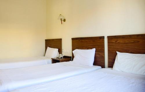 Postel nebo postele na pokoji v ubytování Hotel Edelweiss
