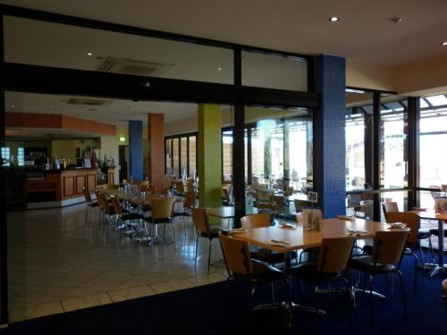 Restaurant o un lloc per menjar a New Whyalla Hotel