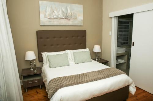 Ένα ή περισσότερα κρεβάτια σε δωμάτιο στο Walmer Manor Guest House