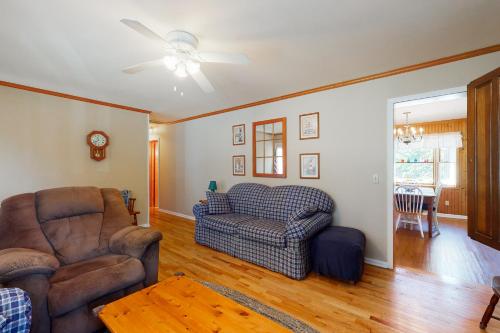 Country Estates --- 15 Wagon Wheel – Photos 4