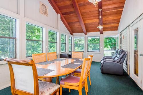Timber Lodge -501 – Photos 2