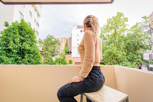 Bild i bildgalleri på Stylish loft, balcony, fast internet, parking i Medellín