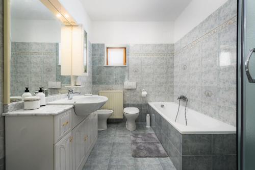 Kúpeľňa v ubytovaní Apartment Paradiz