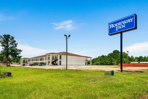 Rodeway Inn – Photos 2