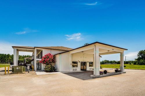 Rodeway Inn – Photos 3