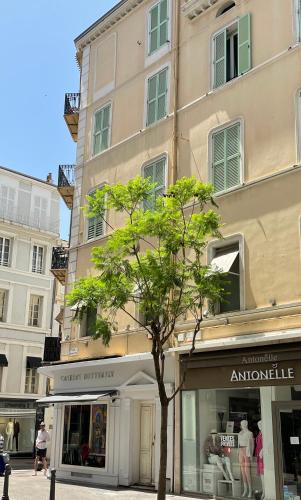 Alba apartment antibes street, by Welcome to Cannes photo 11
