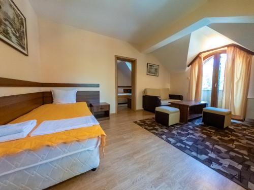 Billede fra billedgalleriet på Почивна база "Боженишки Урвич" i Bozhenitsa