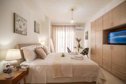MYRTIA APARTMENT few steps from the sea