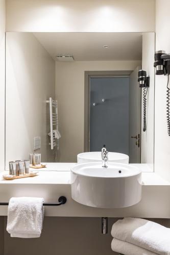 SeeBay Hotelにあるバスルーム