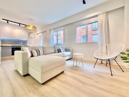 Latina Village – 2-Bedroom Apartment with Balcony