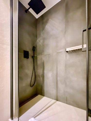 Latina Village – 2-Bedroom Apartment with Balcony