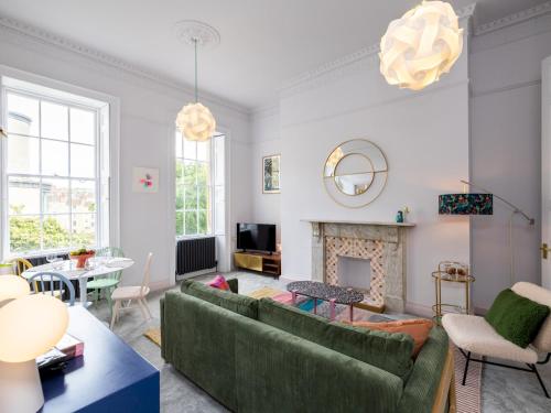 Gallery image of Pass the Keys Stunning one bed apartment in central location in Bath