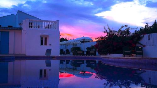 Andalusian Pool Parties Music & Magic