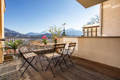 Top of Innsbruck Apartment I free parking