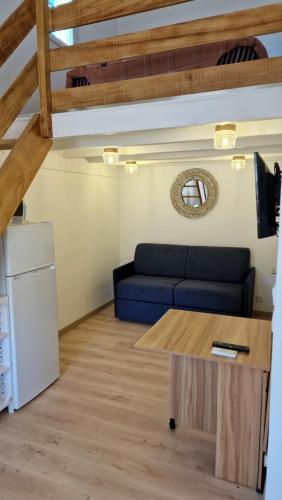 Maisonnette à 200m de la plage, terrasse, clim, parking privé, lave-linge et linge de lit compris