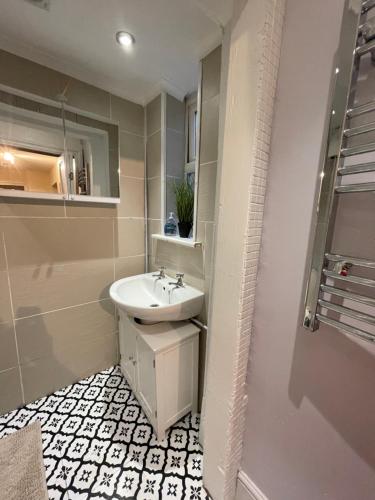 Bathroom sa SEMEC luxury apartment