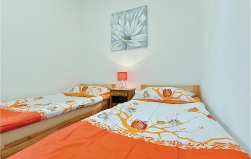 Postel nebo postele na pokoji v ubytování Lovely Home In Tuhelj With Sauna
