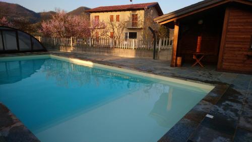 Piscina en o cerca de L'Isola Dla Cerrea