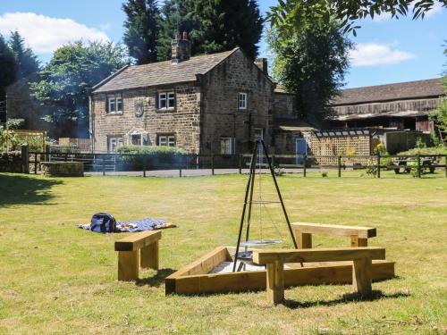 Gallery image of Bluebell Farm in Shipley