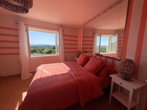 Postel nebo postele na pokoji v ubytování Mas SOGUSTHENNA