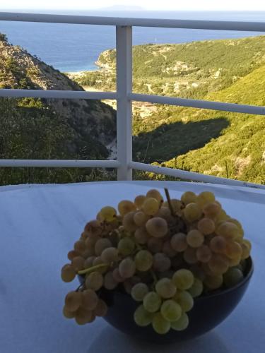Fotografie z fotogalerie ubytování Tolis Rooms v destinaci Himare