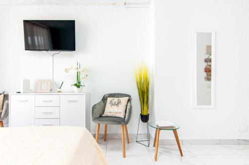 Cosy Studio in Playa de Las Americas PH10