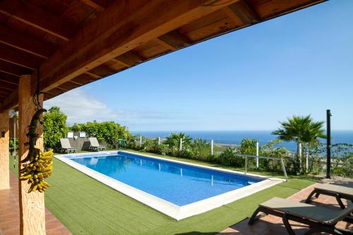 Bazén v ubytovaní Tenerife Healing Garden alebo v jeho blízkosti