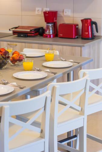 Gallery image of Rhodes City Center Suite in Rhodes Town