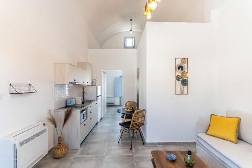 Dapur atau dapur kecil di SantoRossa Luxury Villas