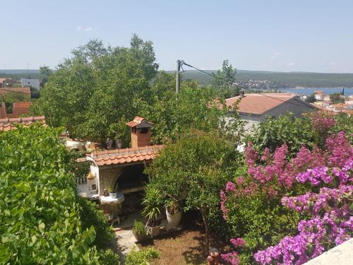Fotografia z galérie ubytovania Apartman Mihaela v destinácii Gornji Karin