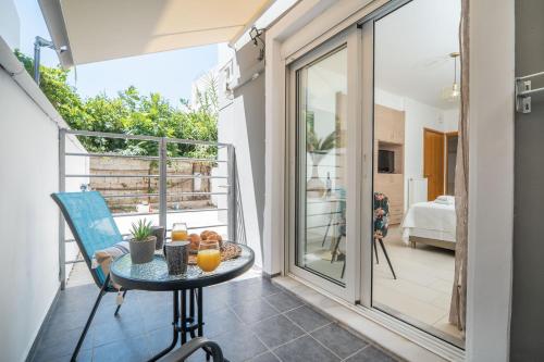 MYRTIA APARTMENT few steps from the sea