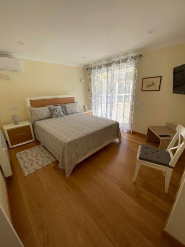 Alvor mountain view villa with private pool