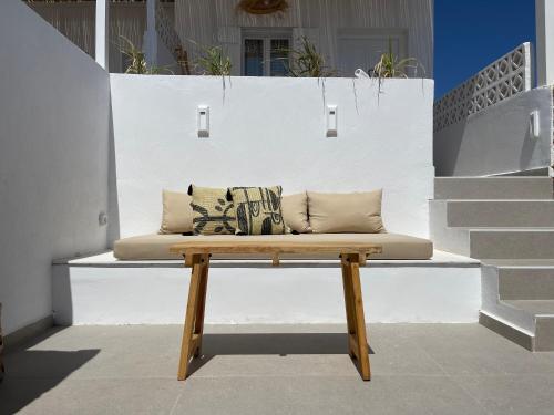 Gallery image of Kastro Antiparos in Antiparos Town