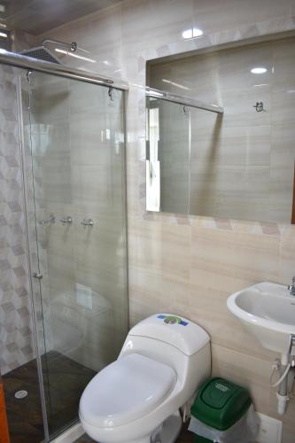 Kylpyhuone majoituspaikassa La Puerta Rota
