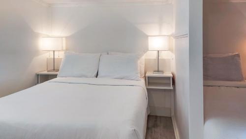 Gallery image of The Village Motel in Naramata