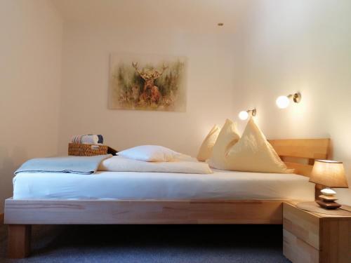 Ένα ή περισσότερα κρεβάτια σε δωμάτιο στο Enzianbrenner