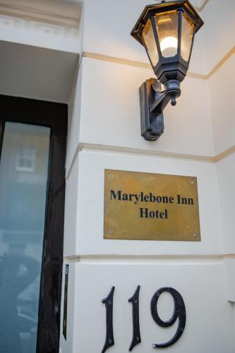 Certifikát, hodnocení, plakát nebo jiný dokument vystavený v ubytování Marylebone Inn