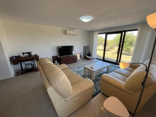 Istumisnurk majutusasutuses Podgora Experience Suite with jacuzzi