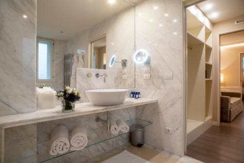 Koupelna v ubytování Ponte Vecchio Suites & Spa