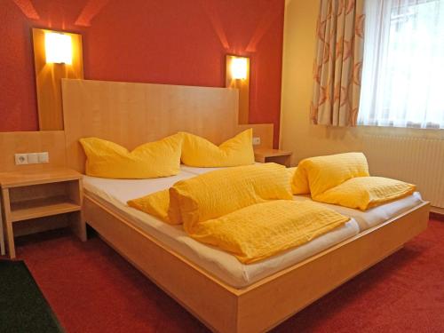 Ένα ή περισσότερα κρεβάτια σε δωμάτιο στο Apartment Leiter-1 by Interhome